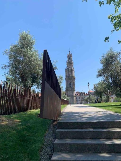 Porto Almada Downtown Charming Apartment ภายนอก รูปภาพ