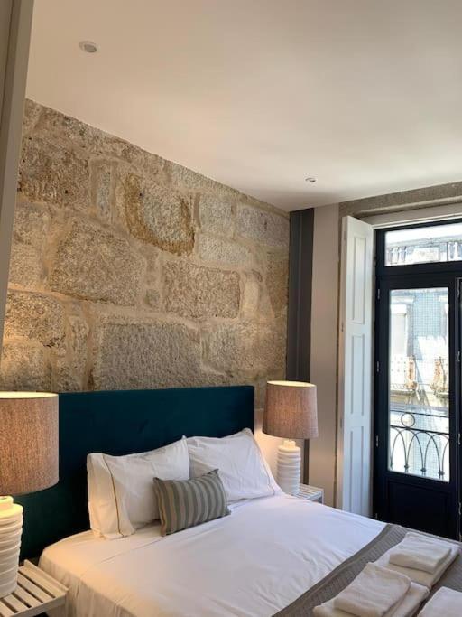 Porto Almada Downtown Charming Apartment ภายนอก รูปภาพ