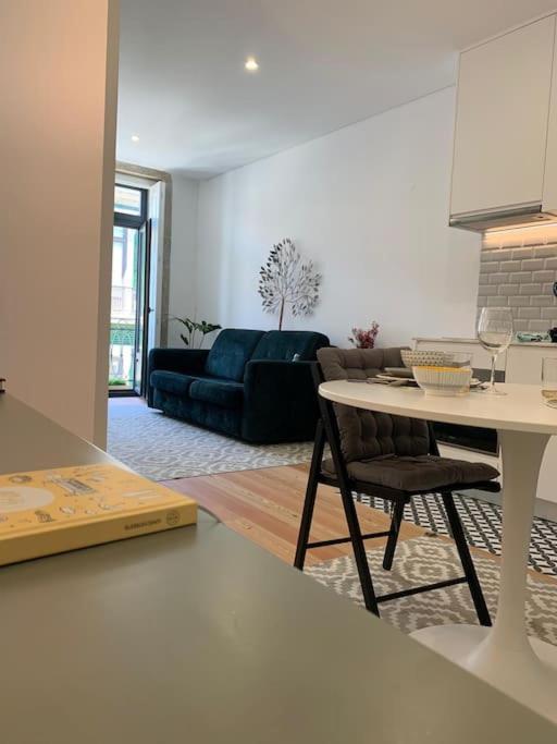 Porto Almada Downtown Charming Apartment ภายนอก รูปภาพ