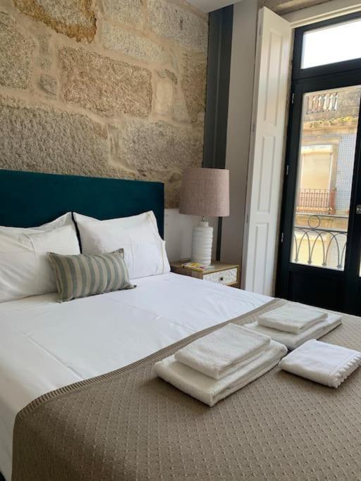 Porto Almada Downtown Charming Apartment ภายนอก รูปภาพ